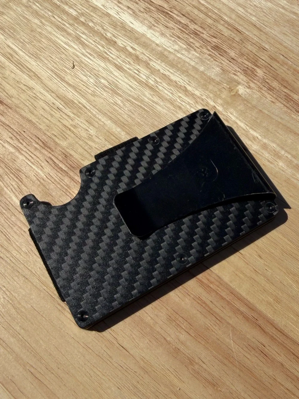 RIDGE Carbon Fiber RFID Blocking Wallet with Money Clip